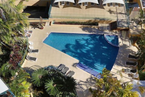 Peninsular Beachfront Resort - Accommodation Sunshine Coast 0
