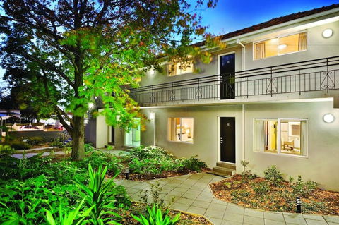 Brighton Serviced Apartments - Accommodation Sunshine Coast 0