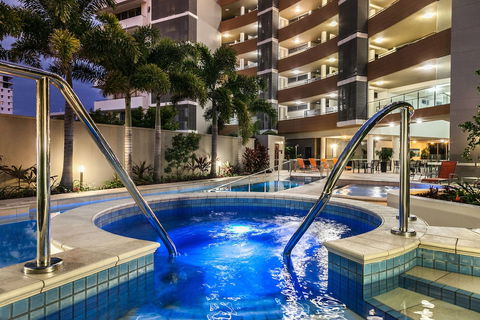 Monaco - Accommodation Sunshine Coast 2