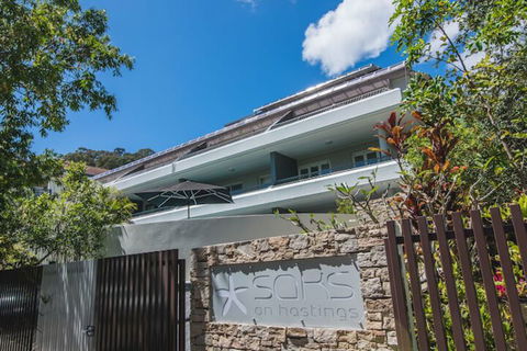 Saks On Hastings - Accommodation Sunshine Coast 4