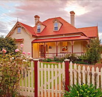 Cambridge House - Accommodation Sunshine Coast