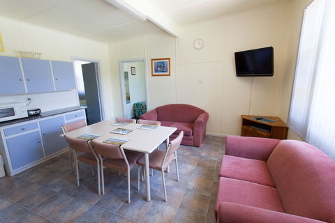 Modra's Apartments - Accommodation Sunshine Coast 6
