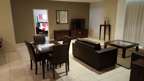 Pier Resort - Accommodation Sunshine Coast 3