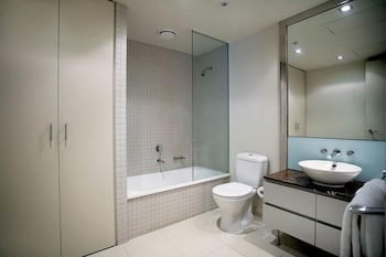 Astra Apartments - St Kilda Rd - Accommodation Sunshine Coast 2