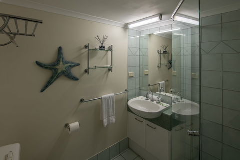 Centrepoint Holiday Apartments - Accommodation Sunshine Coast 3