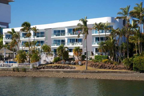 Arc Resort - Accommodation Sunshine Coast 3