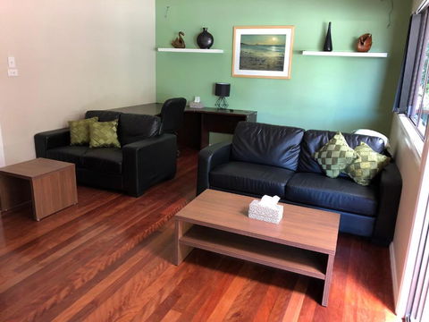 Jean Street Home Away From Home - Accommodation Sunshine Coast 6