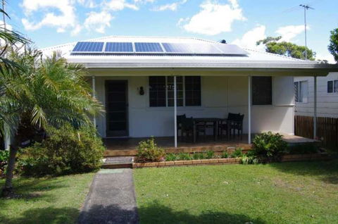 Fleur Cottage 7 Willow Street - Accommodation Sunshine Coast 4