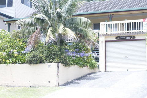 Endless Summer 12 Stewart Street - Accommodation Sunshine Coast 4