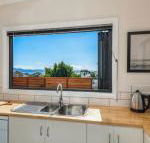 Southern Beaches Holiday House - Accommodation Sunshine Coast