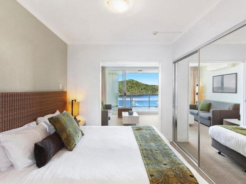 Ocean Panorama 1 Bedroom Oceanview Apt - Accommodation Sunshine Coast 2