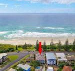 Blue Pacific 1 Across the road from Pippi Beach - Accommodation Sunshine Coast