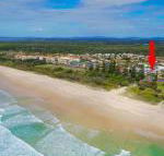 Blue Pacific 2 Across the road from Pippi Beach - Accommodation Sunshine Coast