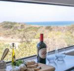 Avalon 3 views to die for across the road from convent beach - Accommodation Sunshine Coast