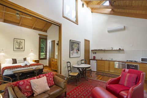 Kates Place Daylesford - Accommodation Sunshine Coast 6
