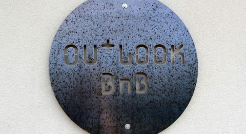 Ou+look BnB - Accommodation Sunshine Coast 1