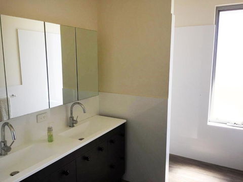 Blue Sky Apartment - Accommodation Sunshine Coast 4