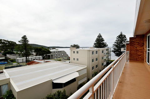 Kanangra Waterviews From The Balcony - Accommodation Sunshine Coast 6