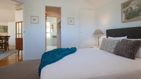 Utopia Beach House - Accommodation Sunshine Coast 3