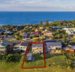 Dilkara Breathtaking ocean views - Accommodation Sunshine Coast