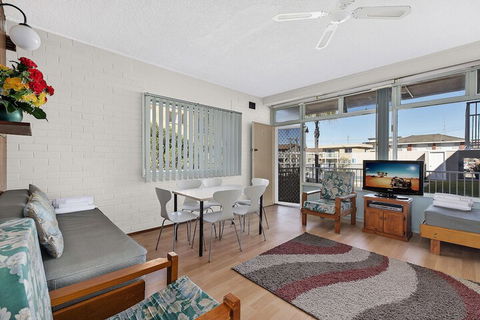 The Sands Apartment 6 - Accommodation Sunshine Coast 4