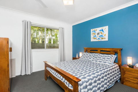 A SWEET ESCAPE Carefree Beach Home - Accommodation Sunshine Coast 2