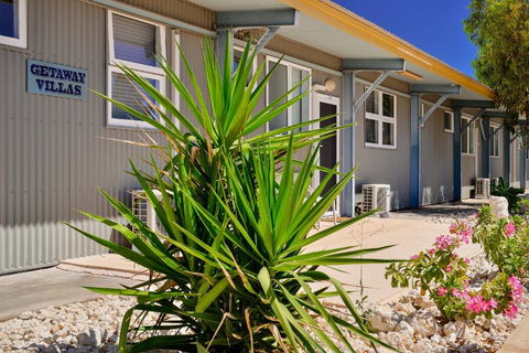 Getaway Villas Unit 38 4 1 Bedroom Self Contained Accommodation - Accommodation Sunshine Coast 5