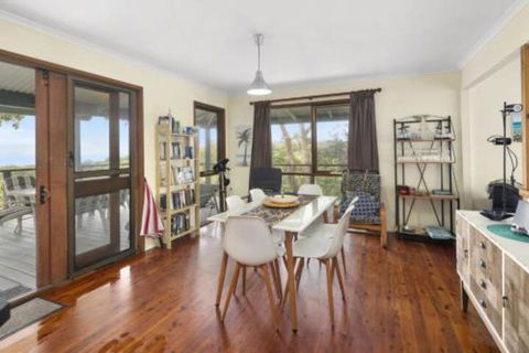 Eyrie - Accommodation Sunshine Coast 3