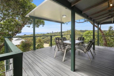 Eyrie - Accommodation Sunshine Coast 4