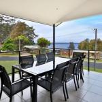 Panorama At The Lake Pet Friendly 15 Mins To Hyams Beach - Accommodation Sunshine Coast 0