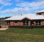 Country Meets Town - Accommodation Sunshine Coast