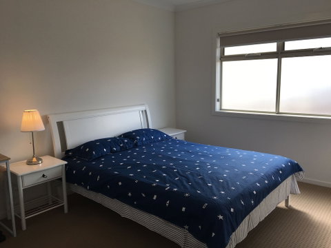 Apple House Point Cook - Accommodation Sunshine Coast 4