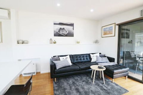 Toallo St - Accommodation Sunshine Coast 0