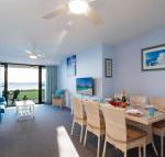 4 Harbourside 3 7 Soldiers Point Road ground floor on the waterfront - Accommodation Sunshine Coast