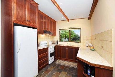 Don Carmella - Accommodation Sunshine Coast 4