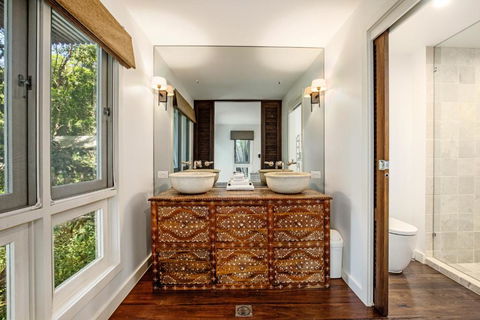 Dual Living Amongst The Rainforest Little Cove - Accommodation Sunshine Coast 6