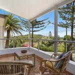 EAST COAST ESCAPES Lighthouse Studio - Accommodation Sunshine Coast 1