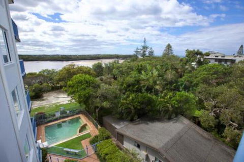 The Outlook Unit 14 9 Hume Pde - Accommodation Sunshine Coast 3
