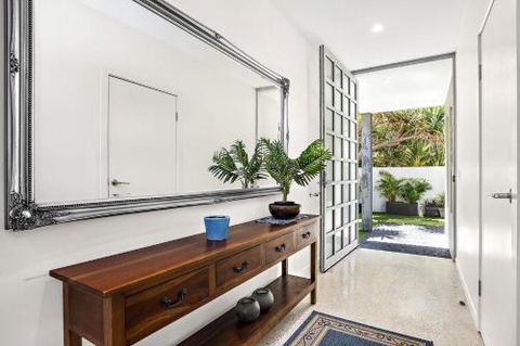 Beachfront #12 - Accommodation Sunshine Coast 3