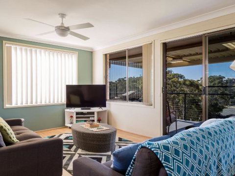 NARRAWALLEE RETREAT - Accommodation Sunshine Coast 5