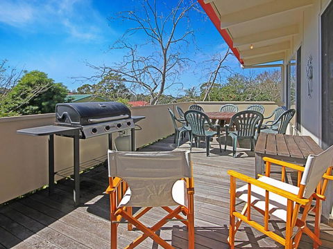 REST ASHORE At MOLLYMOOK - Accommodation Sunshine Coast 4