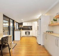 North Central Holiday Home - Accommodation Sunshine Coast