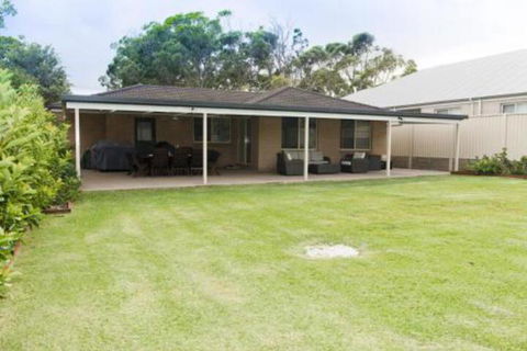 Ocean Break At Berrara - Accommodation Sunshine Coast 0