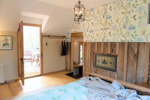 Adelaide Hills Camellia Cottage WiFi - Accommodation Sunshine Coast 5