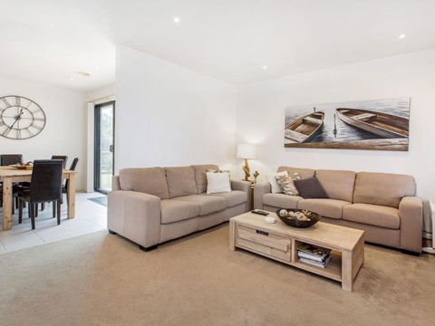 COASTAL HAVEN DROMANA - Accommodation Sunshine Coast 1