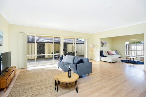 Aldinga Beach Experience - Accommodation Sunshine Coast 6