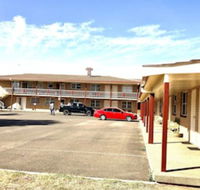 Overlander Motor Lodge - Accommodation Sunshine Coast