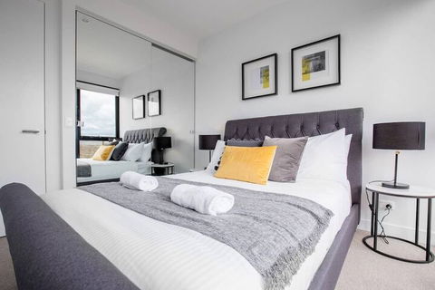 Elegant 2br@footscray Station - Accommodation Sunshine Coast 6