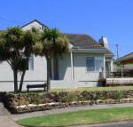 BEACHPOINT COTTAGE - Accommodation Sunshine Coast
