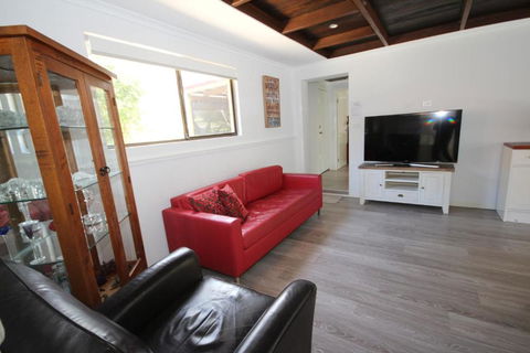 Boambee Hideaway - Accommodation Sunshine Coast 3